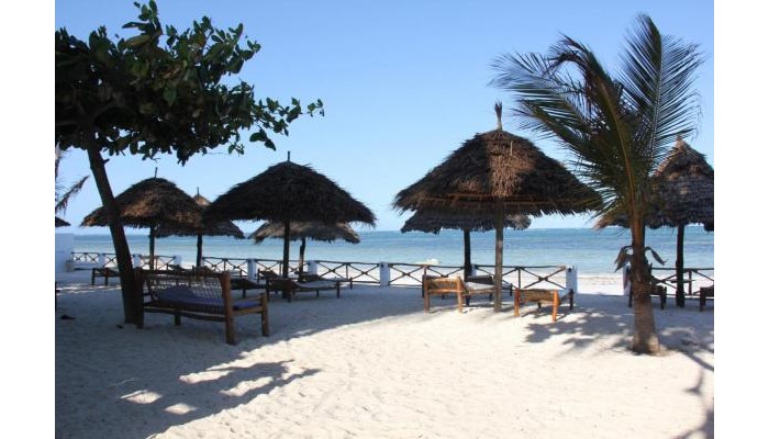Hotel Makuti Beach Bunglows poza 13