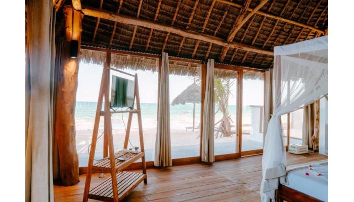 Tiki Beach Club & Resort poza 3