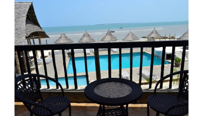 Serene Beach Resort poza 6