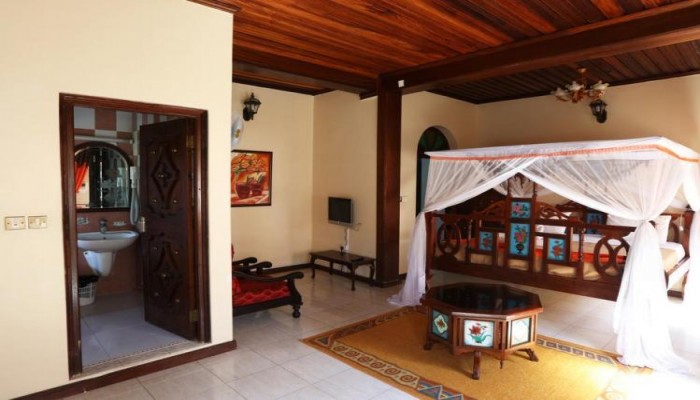 Tausi Palace Hotel poza 4